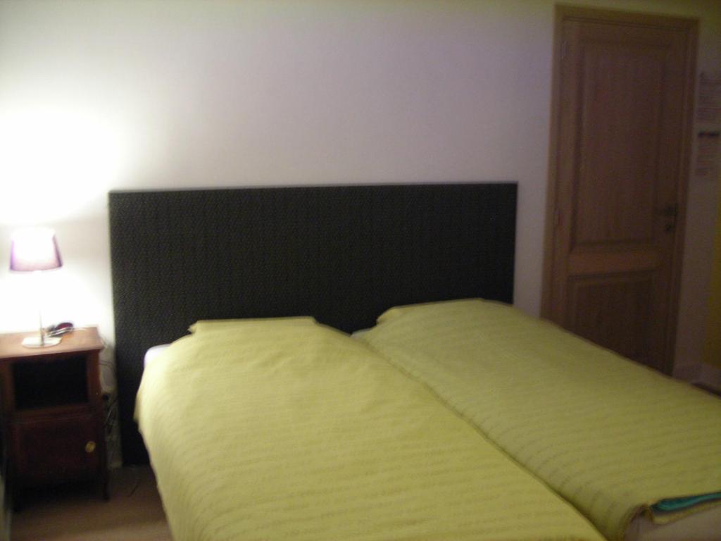 Huize Rafael Hotel Leuven Kamer foto